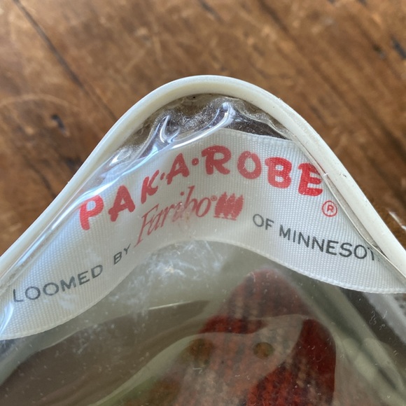 Vintage Faribo Pak-A-Robe Plaid Stadium Blanket w/ Fringe. Faribault, Minnesota - Picture 3 of 13